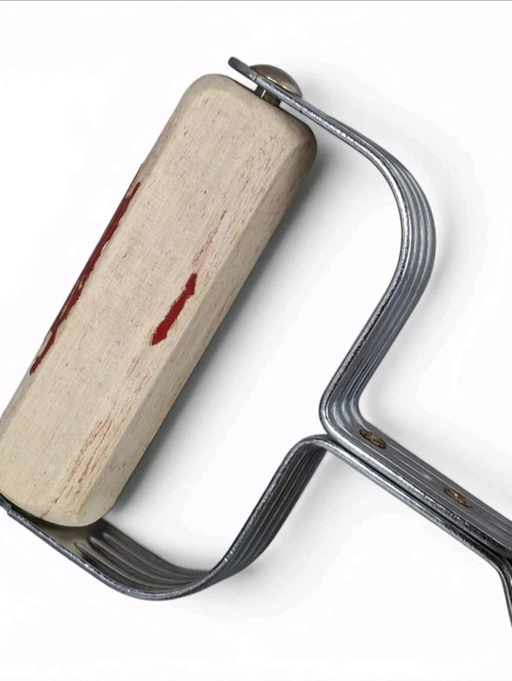 Vintage Red Ekco Egg Beater Bakelite Wood Handled Hand Mixer Kitchen Collectible